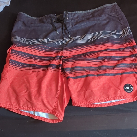 Rip Curl Red and Black Board Shorts Quick-Dry - Picture 1 of 2
